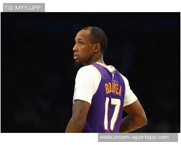 布耶半场表现抢眼高效替补贡献7分1板助力球队